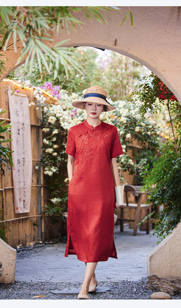 Kyleigh Bloom Ready Embroidery Qipao Cheongsam